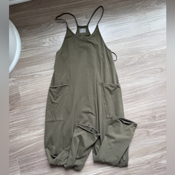 FP Movement Hot Shot Onesie in Green EUC Sz XS Sea Grass - Picture 7 of 8